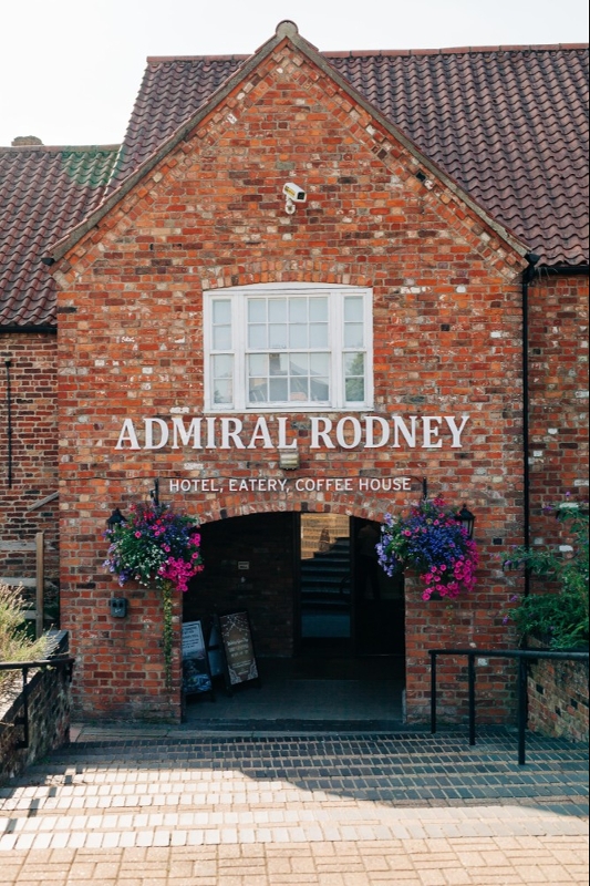 Gallery image 1: admiral-rodney-hotel