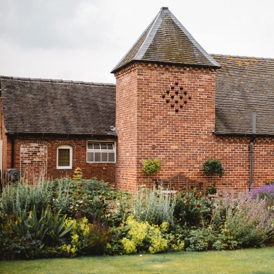 Wedding Venue Inspiration: Alrewas Hayes, Staffordshire