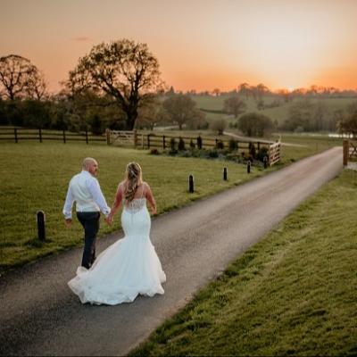 Real Weddings: Rustic romance