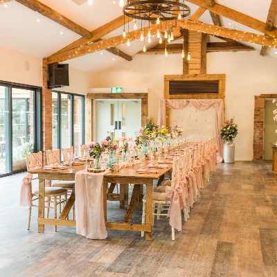 Bennetts Willow Barn is nestled on a working dairy farm