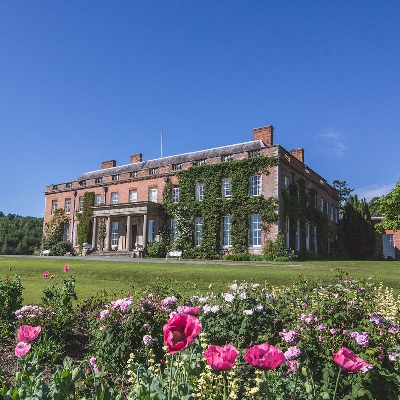 Wedding News: Walcot Hall is a private rural estate set within 30 acres of grounds