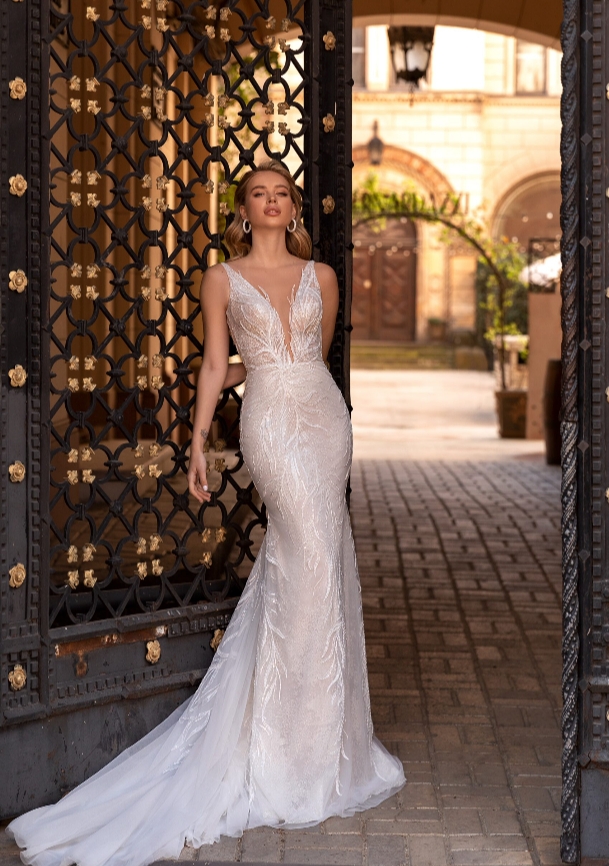 Marine by Monreal Bridal