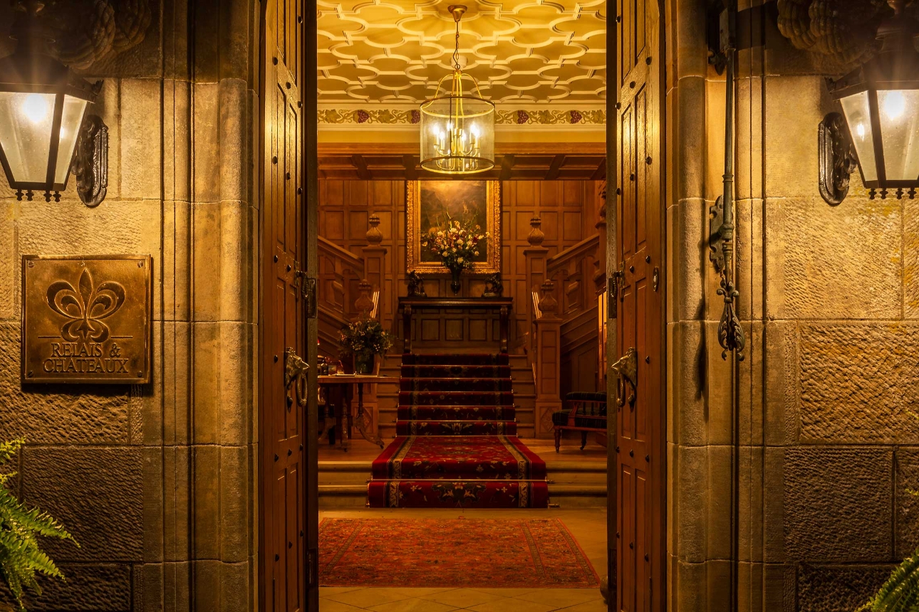 entry parlour to Glenapp Castle